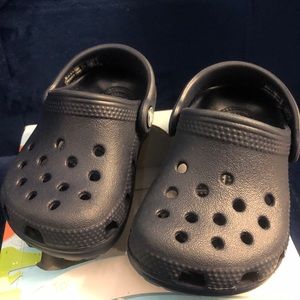 Baby Crocs Littles • Navy • c2/3  • NWT